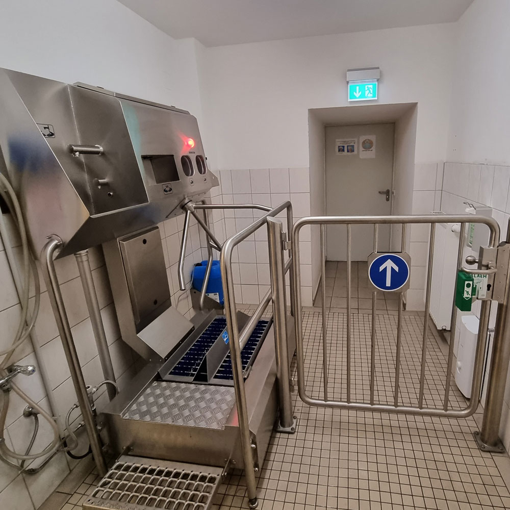 Contrôle d’accès avec lave-mains, sèche-mains et désinfection – Image 4