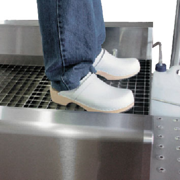 BASIC Foot Disinfection Trough with Continuous-Flow Chamber - Image 3