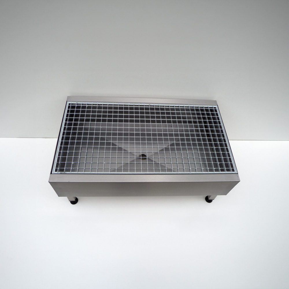 Multi-grate boot washing station - Image 6