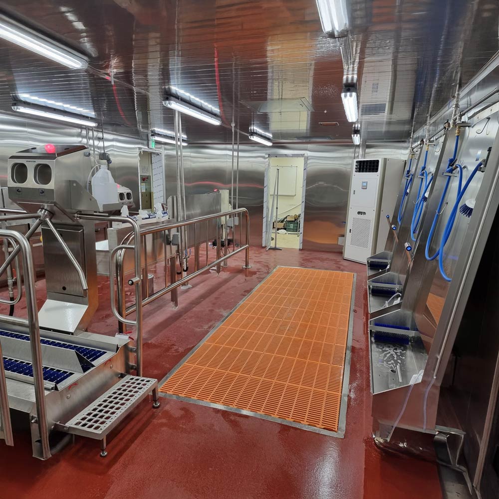 Espace de lavage des bottes et des tabliers II – Image 3