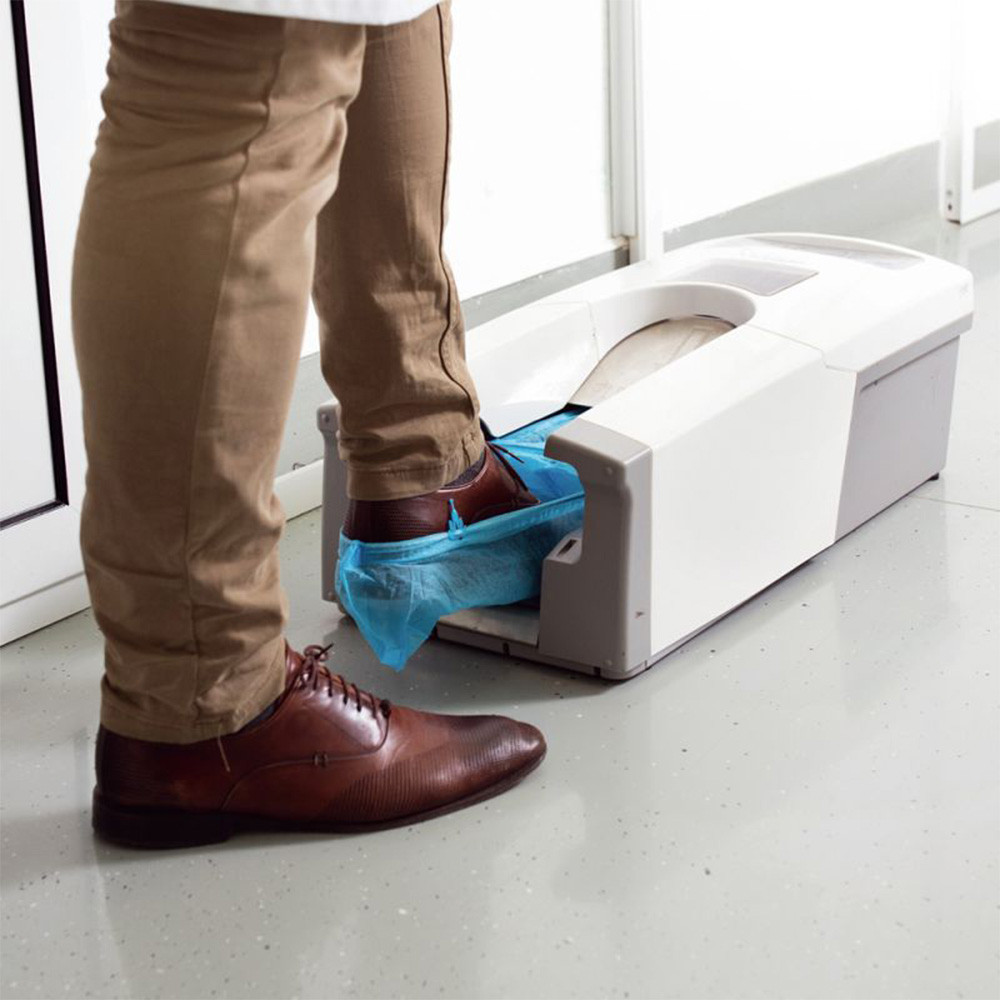 10 boxes or more = 11,000 water-repellent PE shoe covers - Image 3